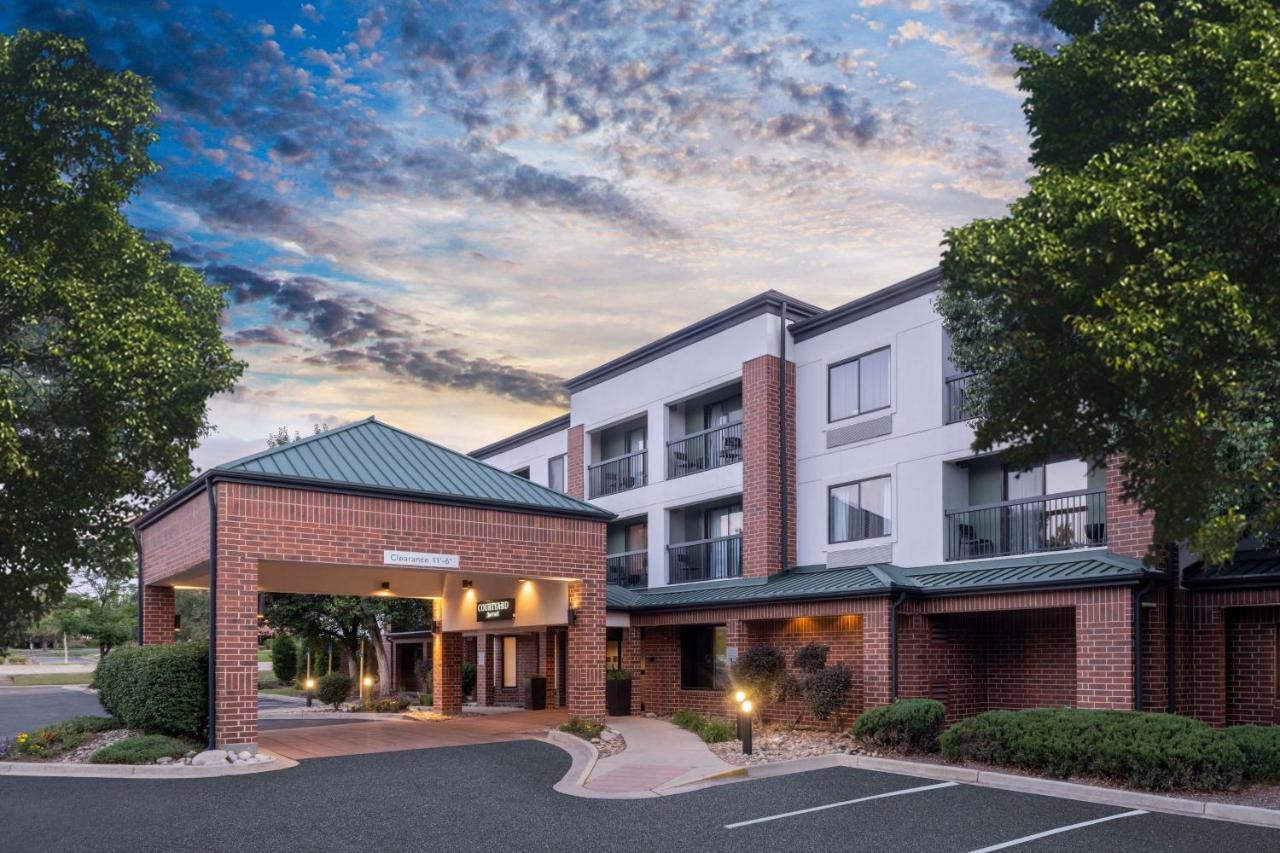 Courtyard Denver Southwest/Lakewood Hotel Bagian luar foto