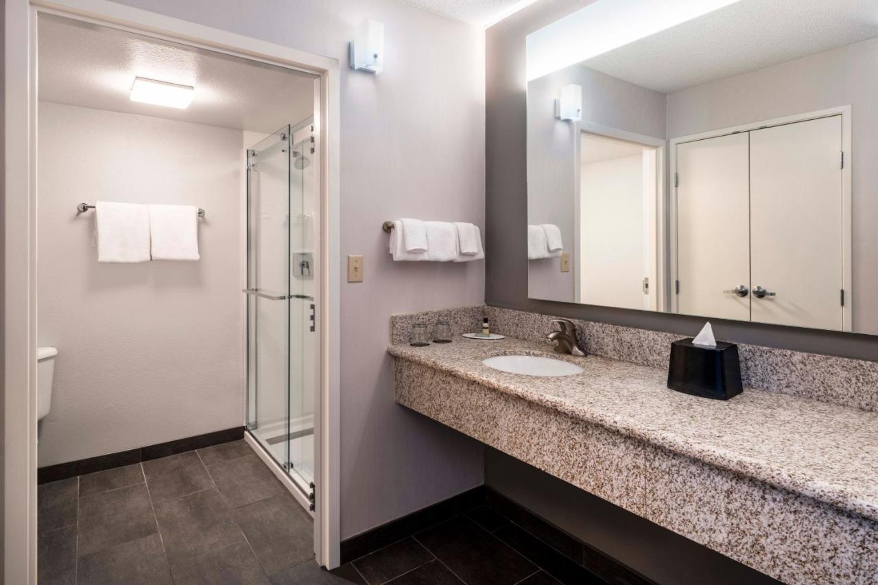Courtyard Denver Southwest/Lakewood Bagian luar foto