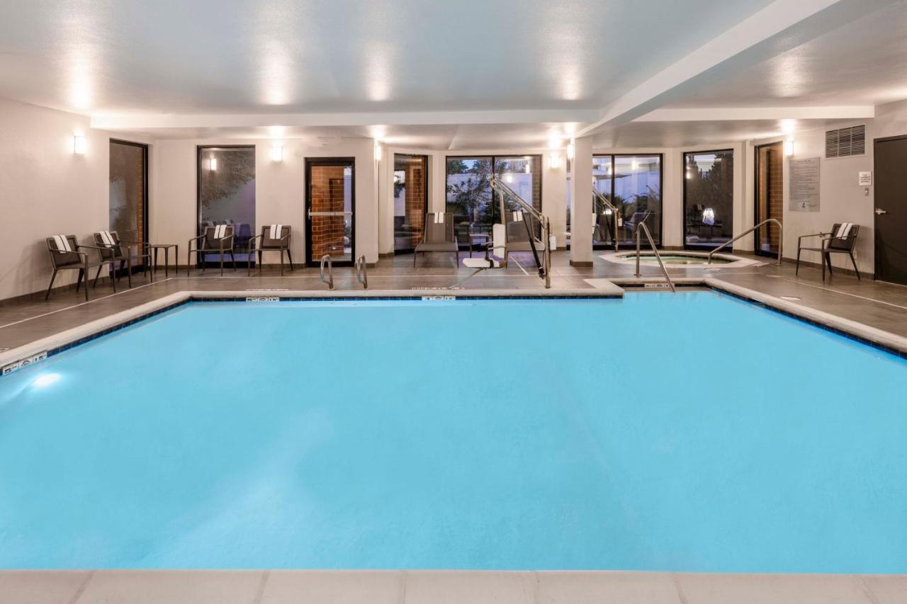 Courtyard Denver Southwest/Lakewood Bagian luar foto