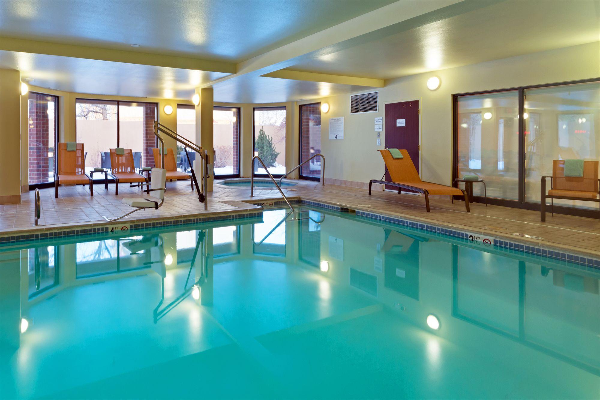 Courtyard Denver Southwest/Lakewood Bagian luar foto